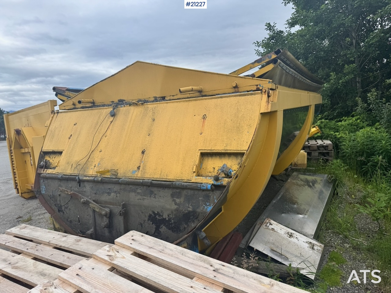 Steinsland Asfaltbalje - Caja móvil/ Contenedor, Cisterna de riego asfáltico: foto 4 Steinsland Asfaltbalje - Caja móvil/ Contenedor, Cisterna de riego asfáltico: foto 4