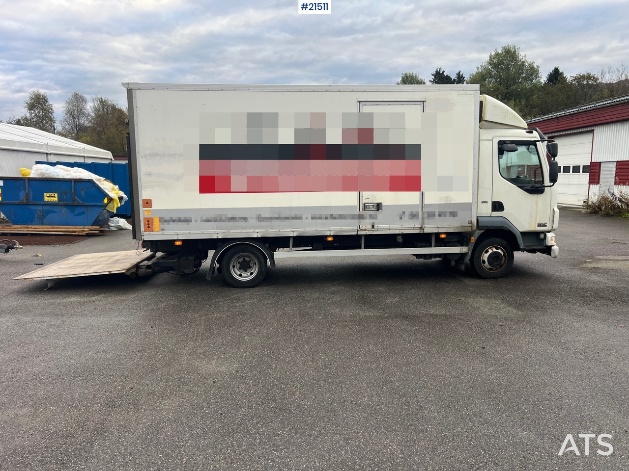 DAF FA 4x2 Skapbil m/ Lift Rep.Objekt - Camión caja cerrada: foto 2 DAF FA 4x2 Skapbil m/ Lift Rep.Objekt - Camión caja cerrada: foto 2