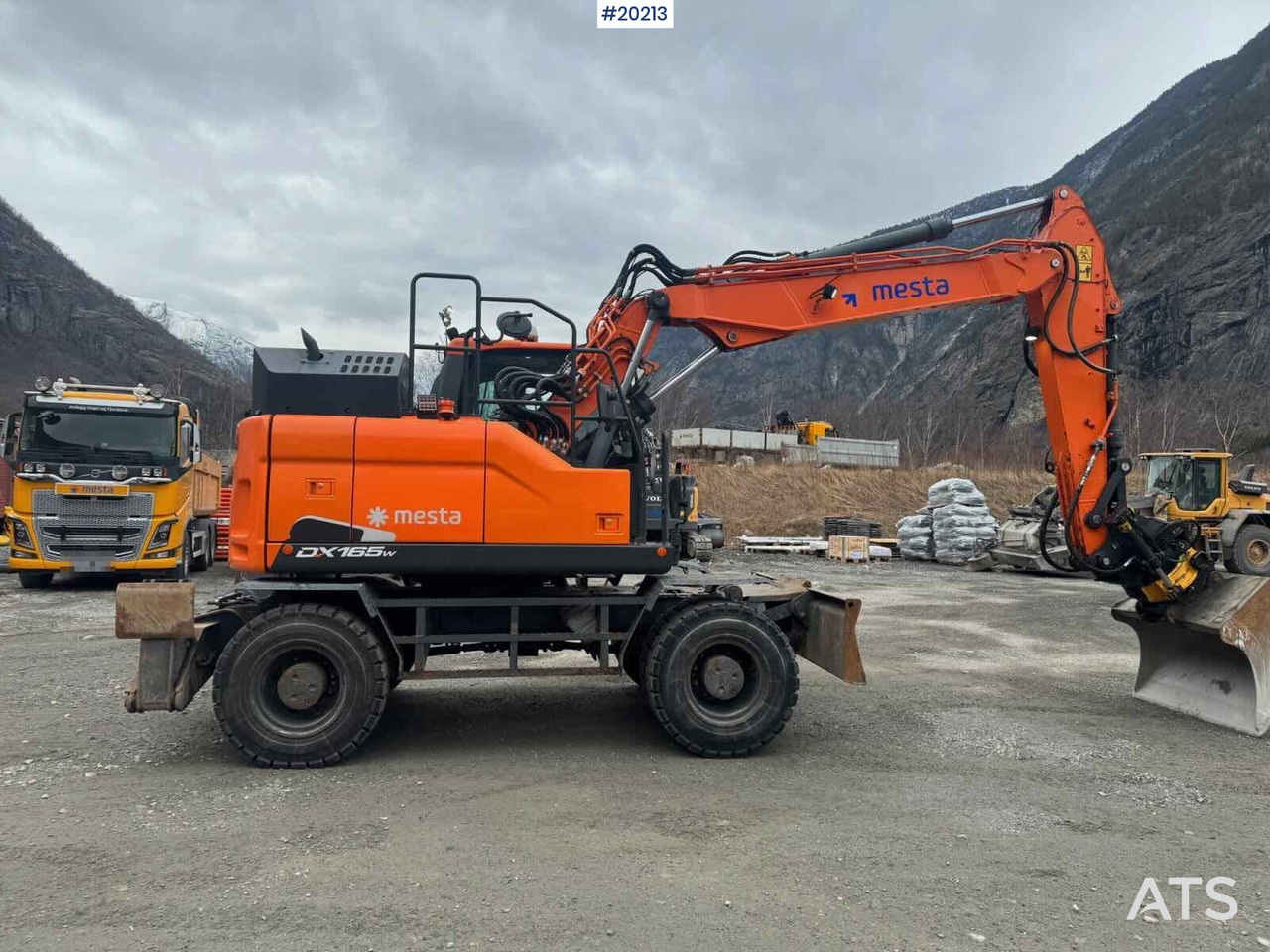 Doosan DX165W-5 - Cargadora de ruedas: foto 4 Doosan DX165W-5 - Cargadora de ruedas: foto 4