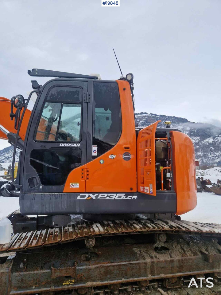 Doosan DX235LC-5 - Excavadora: foto 2 Doosan DX235LC-5 - Excavadora: foto 2