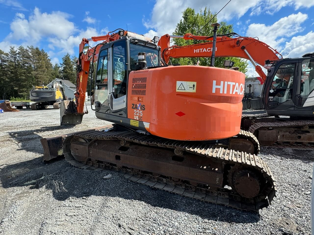 Hitachi ZX225 - Excavadora: foto 5 Hitachi ZX225 - Excavadora: foto 5