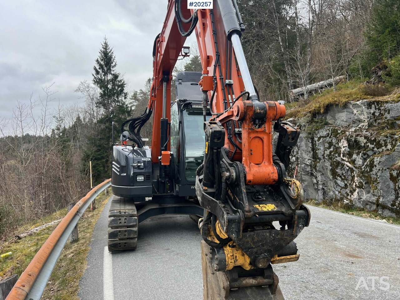 Excavadora Hitachi ZX85 US-6: foto 13