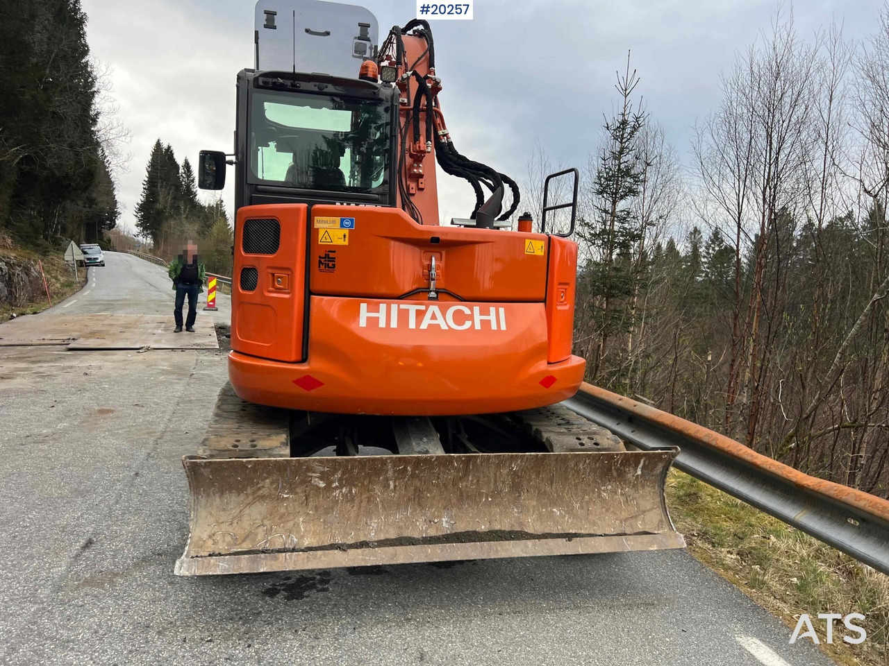 Excavadora Hitachi ZX85 US-6: foto 8