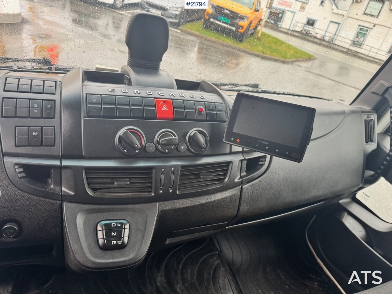 Camión caja cerrada Iveco 75E-210: foto 32 Camión caja cerrada Iveco 75E-210: foto 32