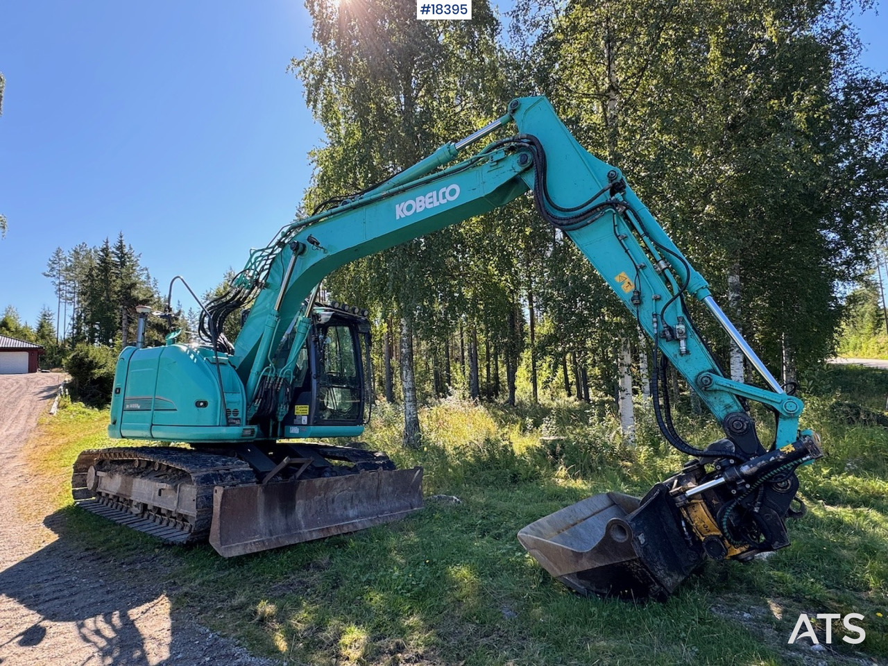 Kobelco SK140SRLC - Excavadora: foto 1 Kobelco SK140SRLC - Excavadora: foto 1