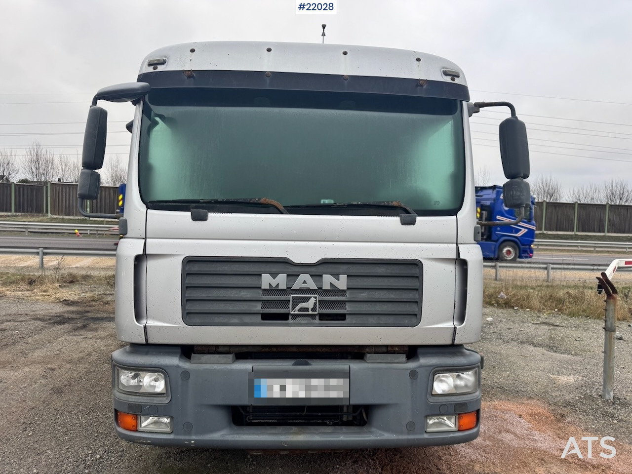 MAN 2008 MAN TGL 12.210 4x2 Skapbil m/ full sideåpning - Camión caja cerrada: foto 3 MAN 2008 MAN TGL 12.210 4x2 Skapbil m/ full sideåpning - Camión caja cerrada: foto 3