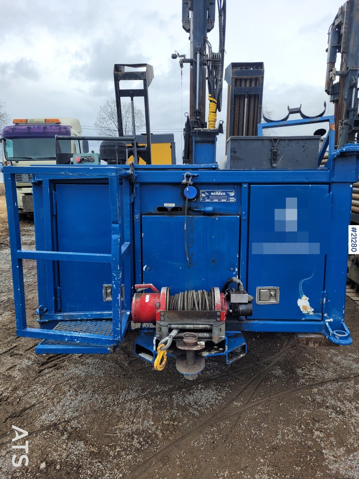 Nemek 407 TS - Perforadora: foto 4 Nemek 407 TS - Perforadora: foto 4