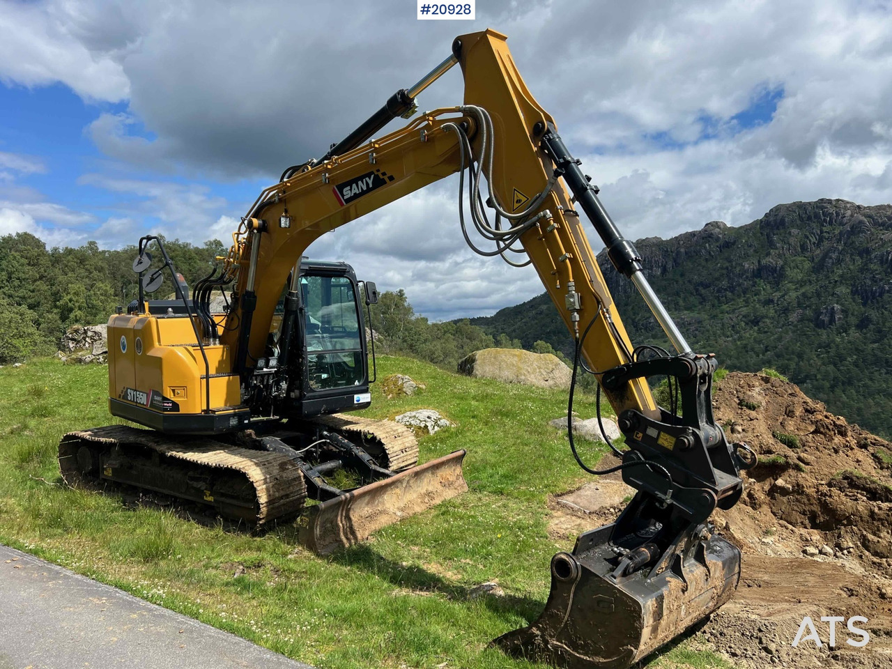 SANY sy155U - Excavadora de cadenas: foto 1 SANY sy155U - Excavadora de cadenas: foto 1