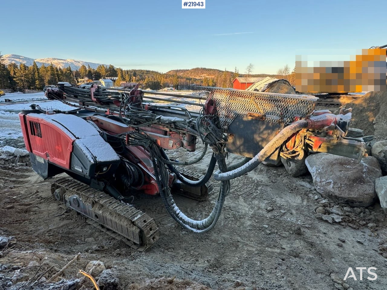 Sandvik Dino DC400RI Borerigg. Overhalt motor og hammer SE VIDEO - Perforadora: foto 3 Sandvik Dino DC400RI Borerigg. Overhalt motor og hammer SE VIDEO - Perforadora: foto 3