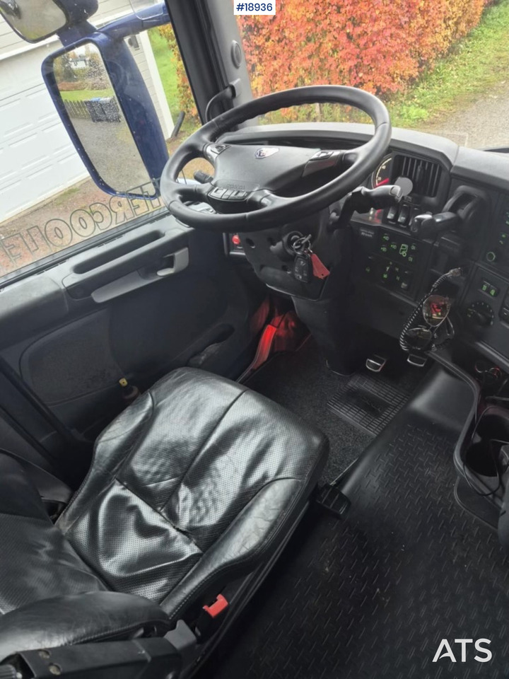 Foto del interior 1: Camión volquete Scania Scania R560 6x4 Tippbil