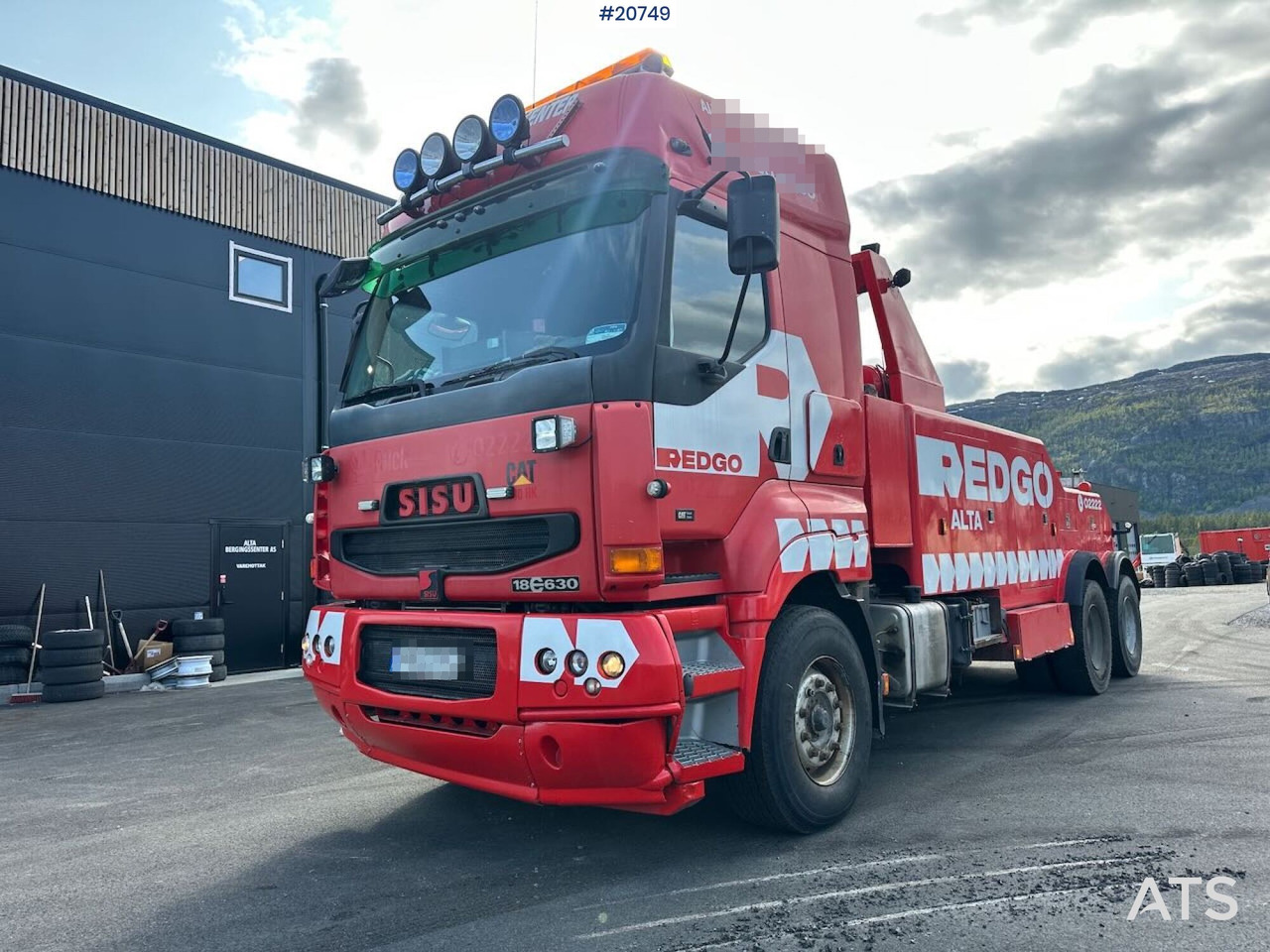 Sisu E18M 6x4 tungberger m/ EKA påbygg og kjettinger. SE VIDEO - Grua de remolque autos: foto 2 Sisu E18M 6x4 tungberger m/ EKA påbygg og kjettinger. SE VIDEO - Grua de remolque autos: foto 2