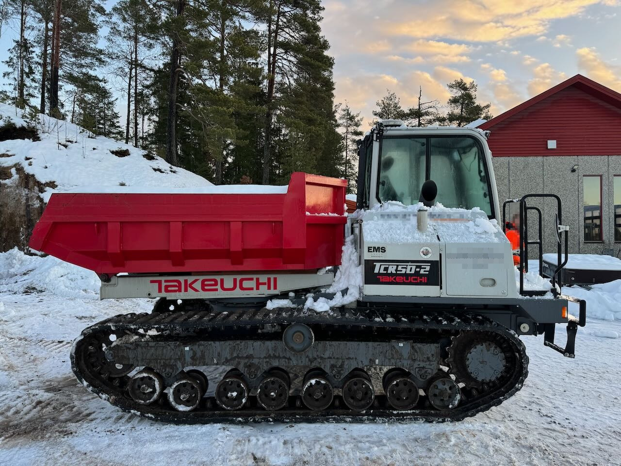 Takeuchi 2021 Takeuchi TCR50-2 Beltedumper.500 Timer. SE VIDEO - Dúmper: foto 3 Takeuchi 2021 Takeuchi TCR50-2 Beltedumper.500 Timer. SE VIDEO - Dúmper: foto 3