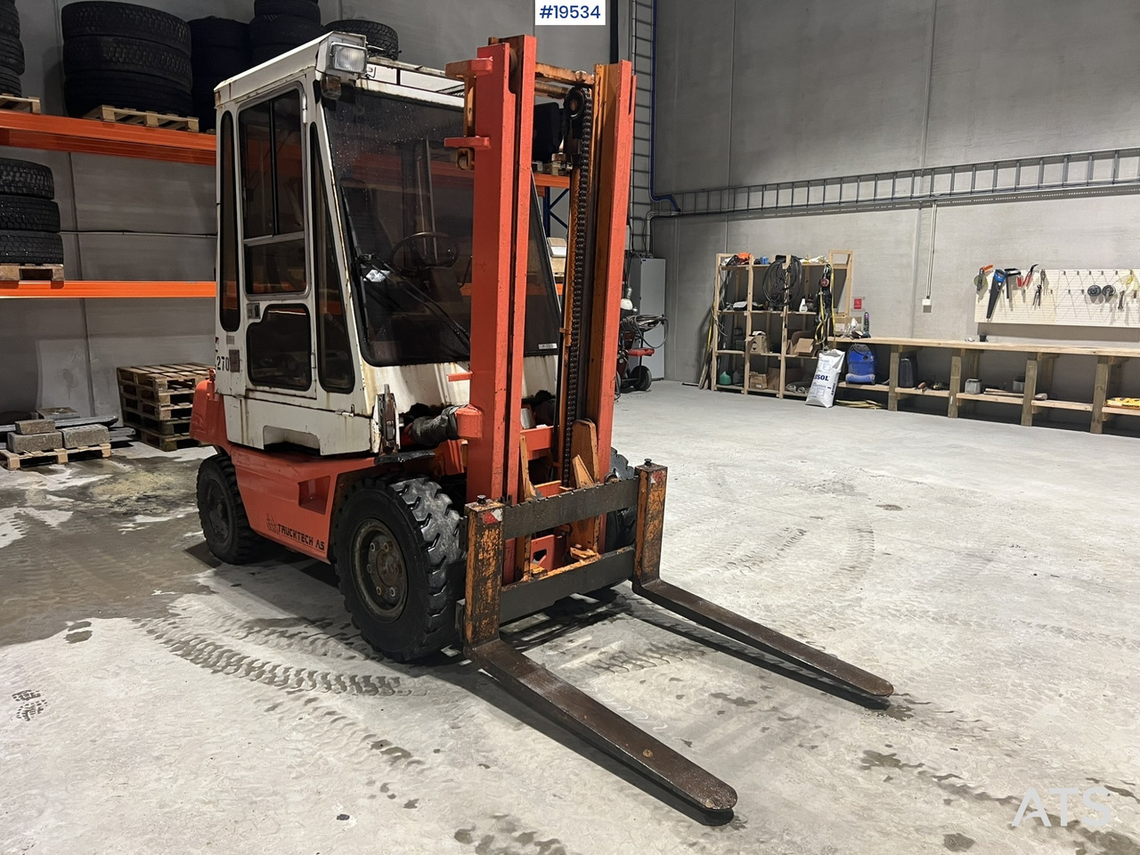 Toyota 02-3FD33 gaffel truck SE VIDEO - Carretilla elevadora: foto 1 Toyota 02-3FD33 gaffel truck SE VIDEO - Carretilla elevadora: foto 1