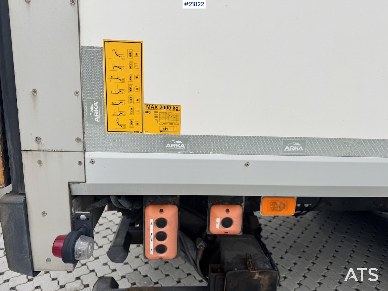 Camión caja cerrada Volvo 2015 Volvo FH420 6x2 Skapbil. Eu-godkjent. SE VIDEO: foto 28