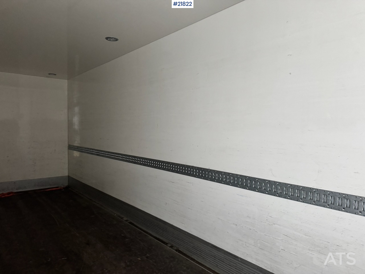 Camión caja cerrada Volvo 2015 Volvo FH420 6x2 Skapbil. Eu-godkjent. SE VIDEO: foto 22