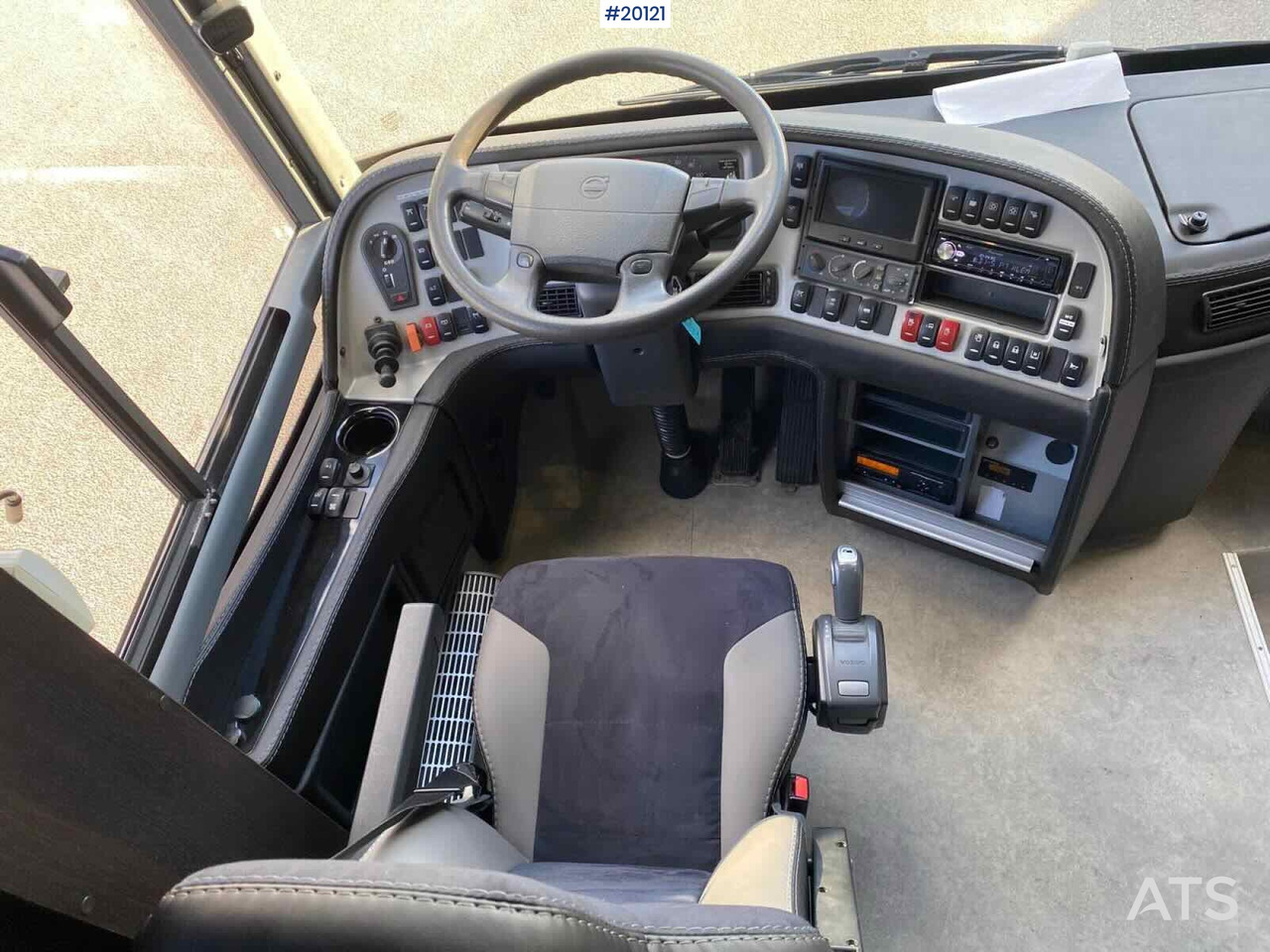 Autocar Volvo 9700 B11R Turnebuss m/ sitteplasser til 13+1 og sengeplasser til 12 stk + sovesofa .: foto 31