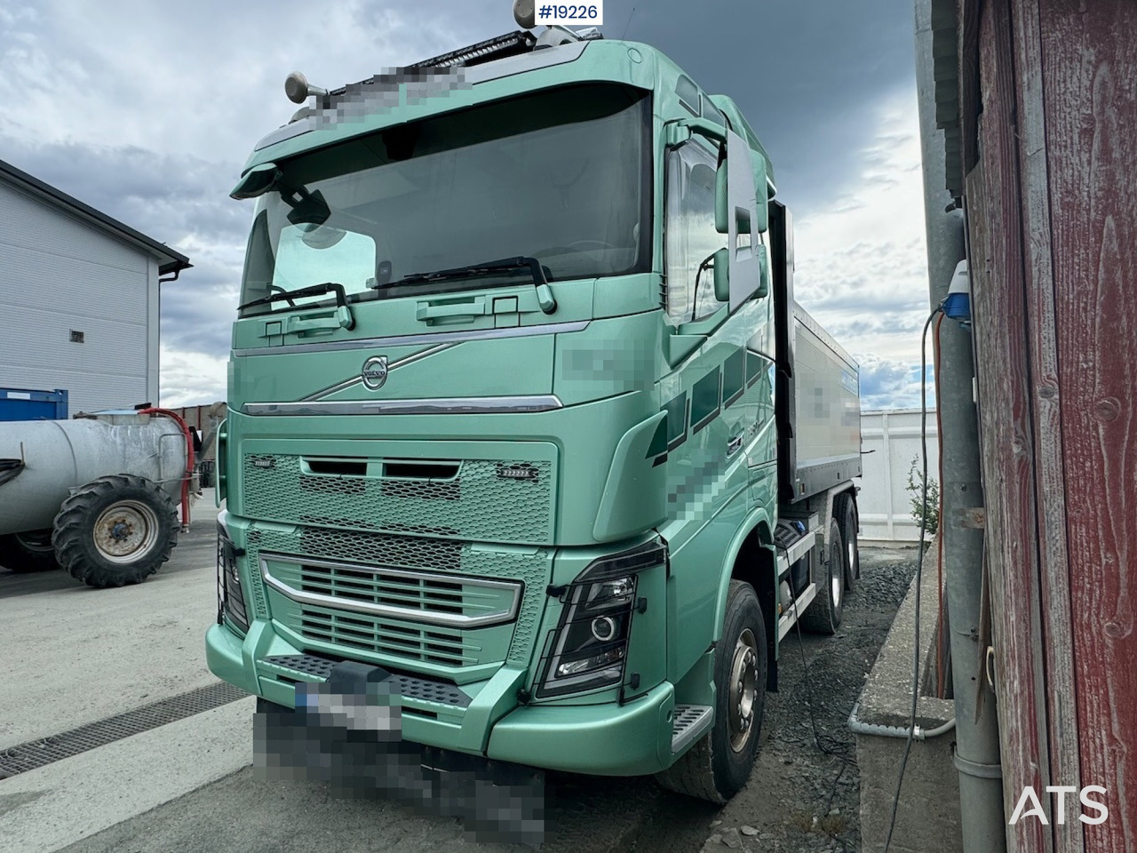 Camión volquete Volvo FH16 750: foto 8