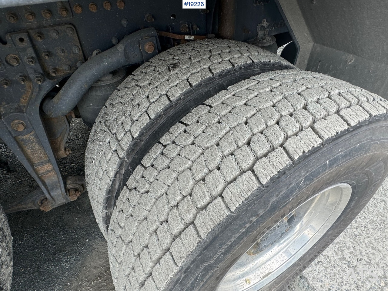 Camión volquete Volvo FH16 750: foto 13