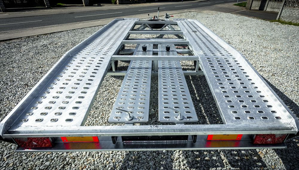 Niewiadów nowa LAWETA typu szwajcarka 4,50M!! - Remolque portavehículos: foto 4 Niewiadów nowa LAWETA typu szwajcarka 4,50M!! - Remolque portavehículos: foto 4