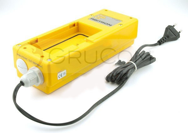 Hetronic original charger 6830303000 / FBH1200 / 68303010 / 6830303001 - Sistema eléctrico para Grúa para camión: foto 2 Hetronic original charger 6830303000 / FBH1200 / 68303010 / 6830303001 - Sistema eléctrico para Grúa para camión: foto 2