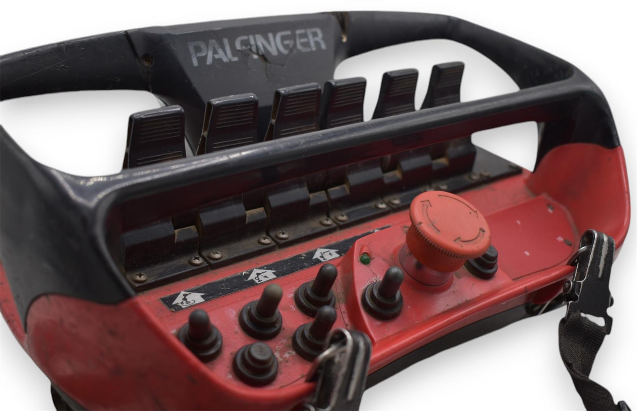 P1-type Palfinger control unit without display 858-BOT-P1SD - Recambio para Grúa para camión: foto 3 P1-type Palfinger control unit without display 858-BOT-P1SD - Recambio para Grúa para camión: foto 3