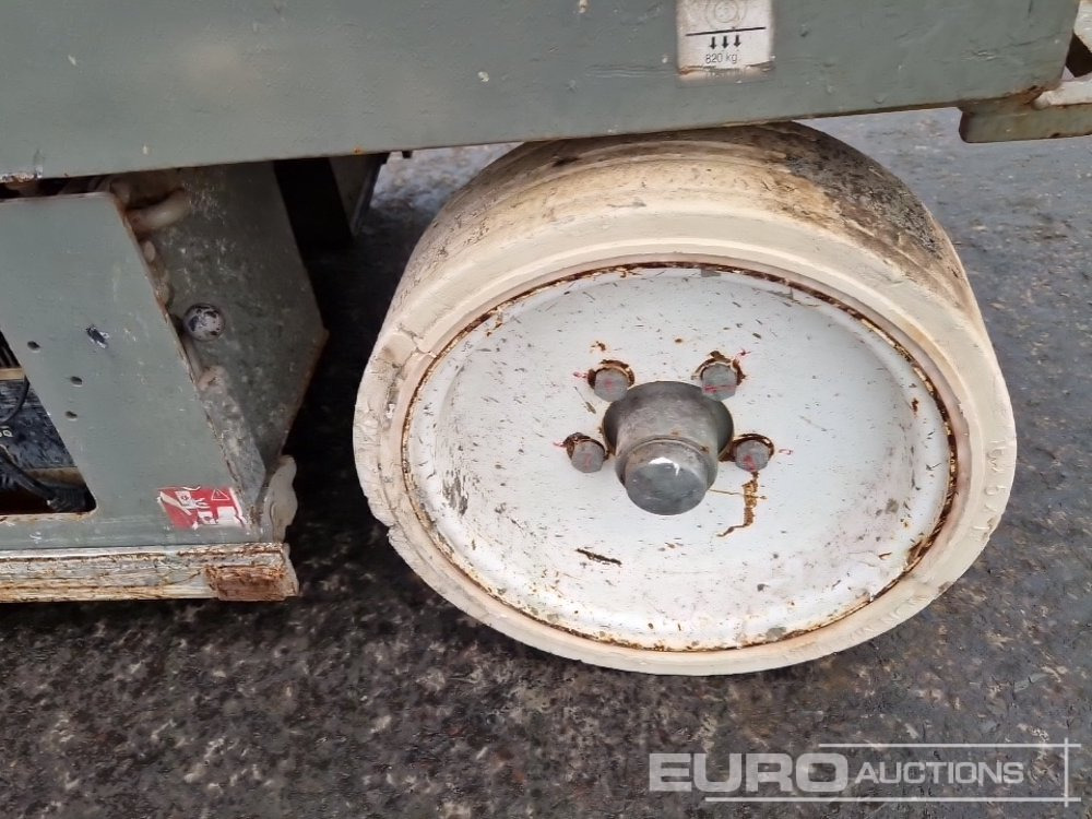 Plataforma elevadora 2013 SkyJack SJIII-3220: foto 9