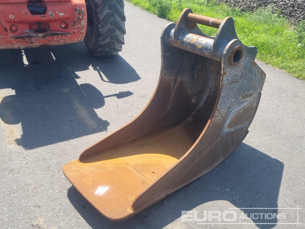 2014 Volvo 24" Digging Buckrt to suit 60mm Pin - Cazo: foto 1 2014 Volvo 24" Digging Buckrt to suit 60mm Pin - Cazo: foto 1