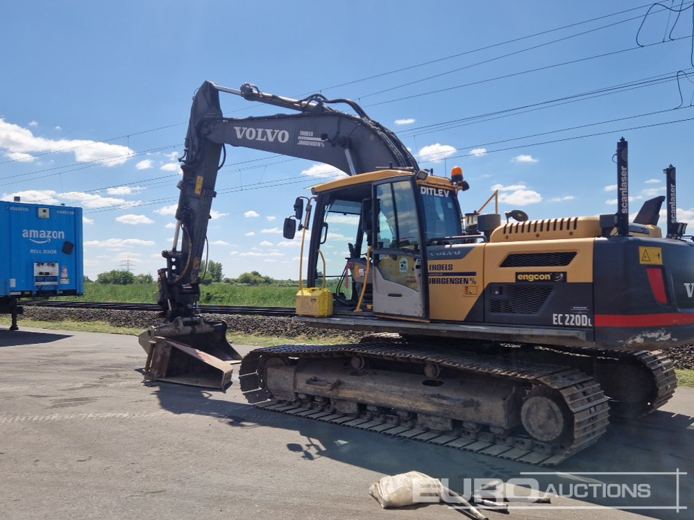 2014 Volvo EC220DL - Excavadora de cadenas: foto 3 2014 Volvo EC220DL - Excavadora de cadenas: foto 3