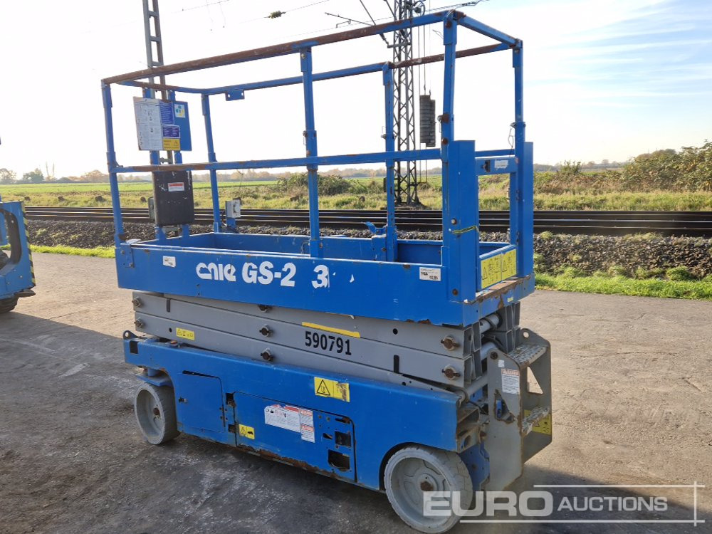 2015 Genie GS-2032 - Plataforma de tijeras: foto 2 2015 Genie GS-2032 - Plataforma de tijeras: foto 2