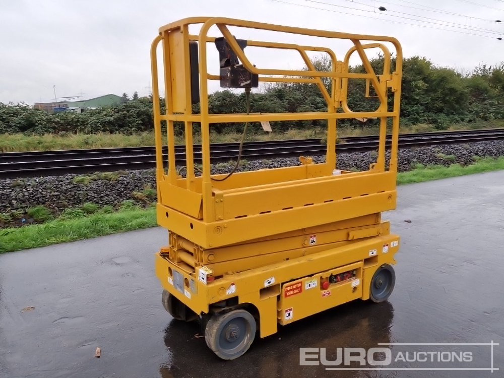 2015 Haulotte Optimum 8 - Plataforma de tijeras: foto 1 2015 Haulotte Optimum 8 - Plataforma de tijeras: foto 1