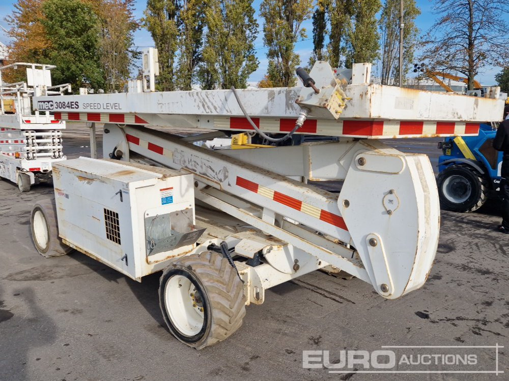 2015 JLG MEC3084ES - Plataforma elevadora: foto 4 2015 JLG MEC3084ES - Plataforma elevadora: foto 4