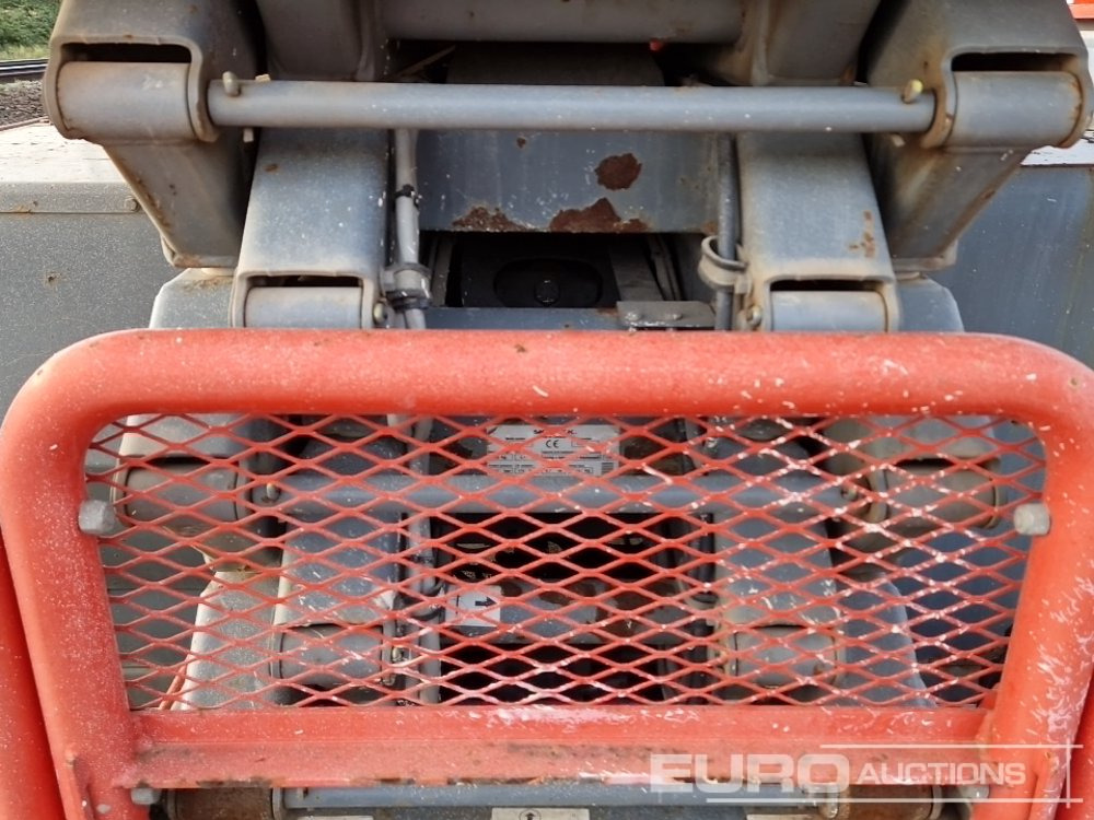 Plataforma elevadora 2015 SkyJack 6832RT: foto 13