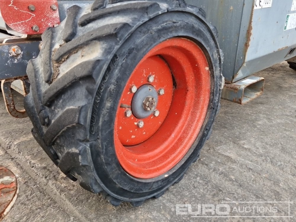 Plataforma elevadora 2015 SkyJack 6832RT: foto 11