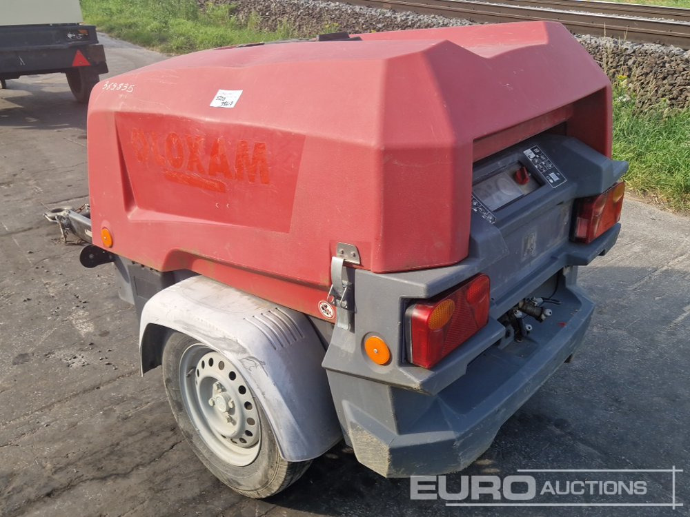 2019 Atlas Copco XAS38 80CFM - Compresor de aire: foto 2 2019 Atlas Copco XAS38 80CFM - Compresor de aire: foto 2