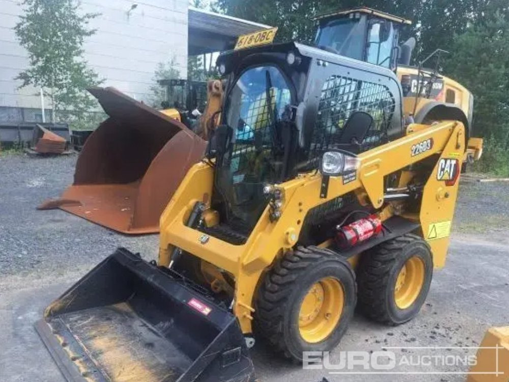 2023 CAT 226D3 - Minicargadora: foto 1 2023 CAT 226D3 - Minicargadora: foto 1