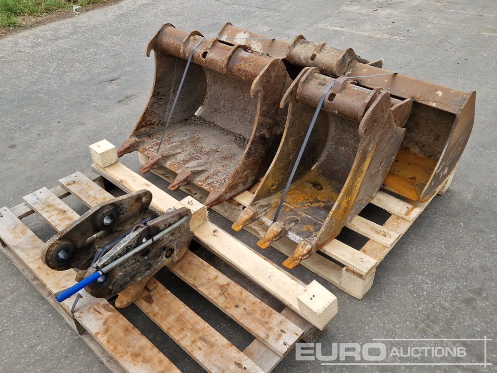 48" Ditching, 24", 12" Digging Buckets + ARDEN QH to suit Volvo EC27 - Cazo: foto 1 48" Ditching, 24", 12" Digging Buckets + ARDEN QH to suit Volvo EC27 - Cazo: foto 1