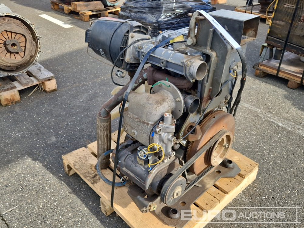 Deutz 2 Cylinder Diesel Engine - Motor: foto 4 Deutz 2 Cylinder Diesel Engine - Motor: foto 4