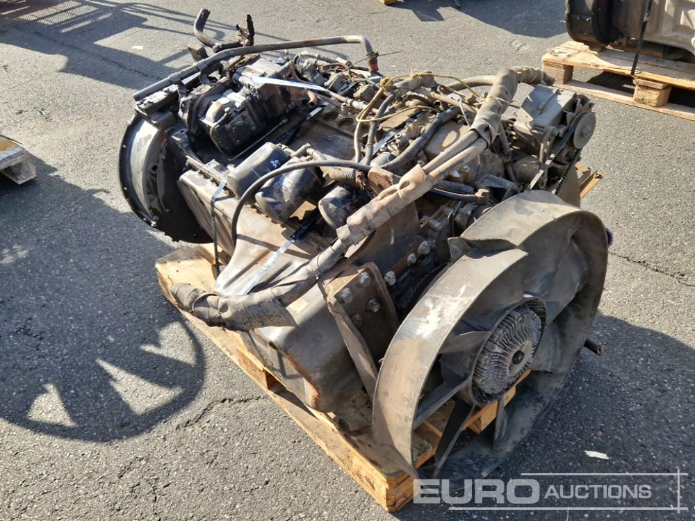 Deutz 6 Cylinder Turbo Diesel Engine - Motor: foto 2 Deutz 6 Cylinder Turbo Diesel Engine - Motor: foto 2