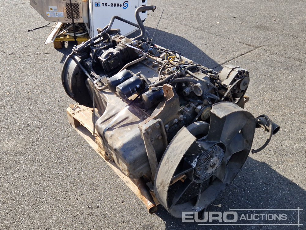 Deutz 6 Cylinder Turbo Diesel Engine - Motor: foto 2 Deutz 6 Cylinder Turbo Diesel Engine - Motor: foto 2
