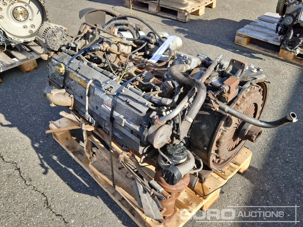 Deutz 6 Cylinder Turbo Diesel Engine - Motor: foto 4 Deutz 6 Cylinder Turbo Diesel Engine - Motor: foto 4