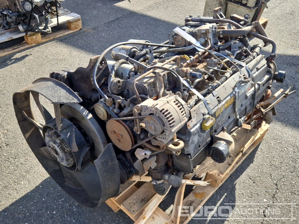 Deutz 6 Cylinder Turbo Diesel Engine - Motor: foto 3 Deutz 6 Cylinder Turbo Diesel Engine - Motor: foto 3