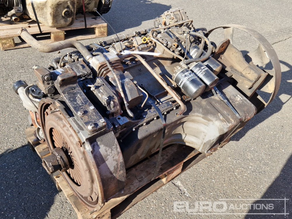 Deutz 6 Cylinder Turbo Diesel Engine - Motor: foto 1 Deutz 6 Cylinder Turbo Diesel Engine - Motor: foto 1