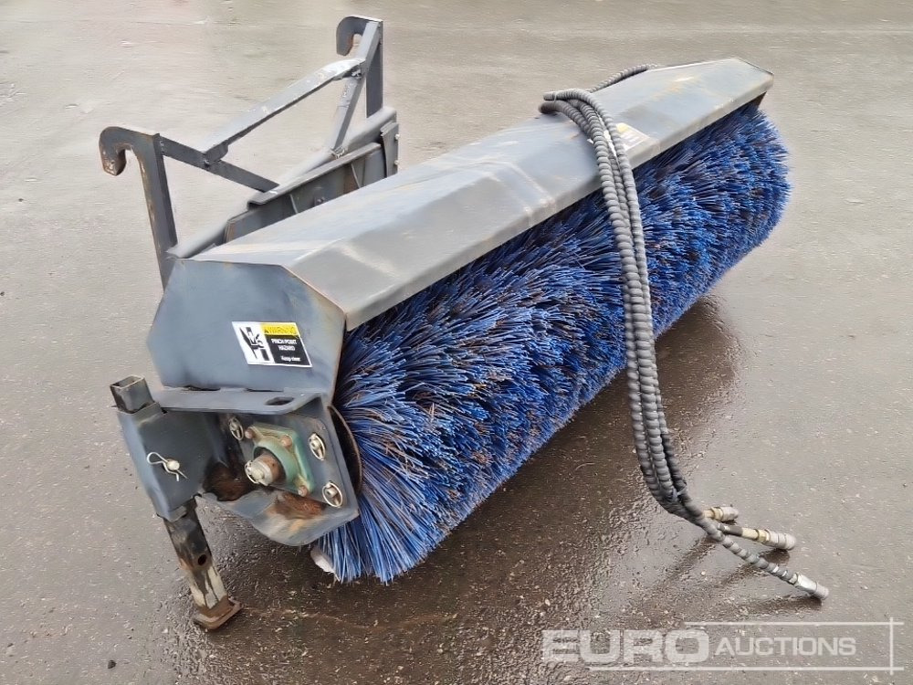 Sweeper to suit JCB Telehandler - Equipo de manutención: foto 4 Sweeper to suit JCB Telehandler - Equipo de manutención: foto 4