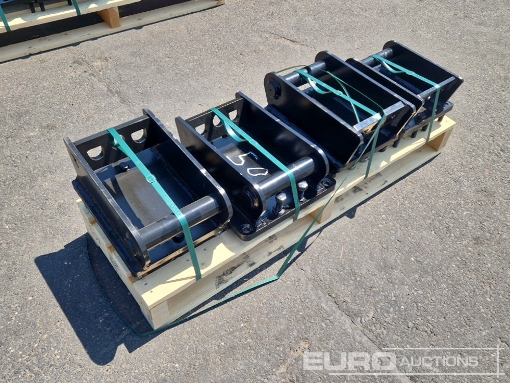 Häner Adapter Plates MS01 and MS03 to suit Häner HX and HX-S Breaker (4 Pieces) - Cazo: foto 1 Häner Adapter Plates MS01 and MS03 to suit Häner HX and HX-S Breaker (4 Pieces) - Cazo: foto 1