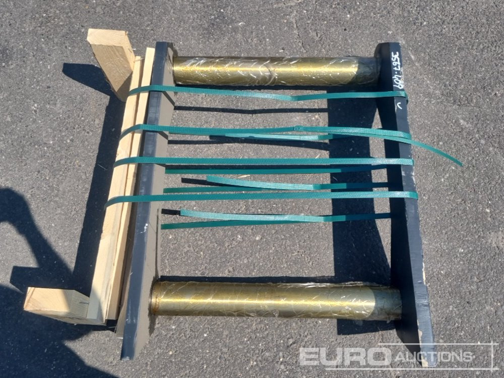 Häner OQ80 implement frame for converting mechanical attachments Internal width: 590mm, Centre distance: 670 mm, Axle diameter: 80 mm - Acoplamiento rápido: foto 5 Häner OQ80 implement frame for converting mechanical attachments Internal width: 590mm, Centre distance: 670 mm, Axle diameter: 80 mm - Acoplamiento rápido: foto 5