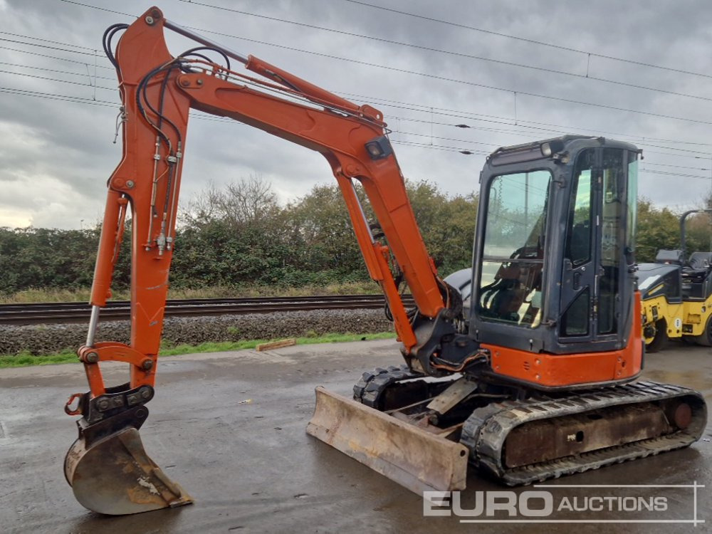 Hitachi ZX40U-2 - Miniexcavadora: foto 1 Hitachi ZX40U-2 - Miniexcavadora: foto 1