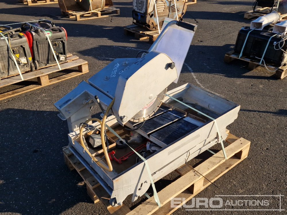 Husqvarna TS350E - Construcción de carreteras: foto 1 Husqvarna TS350E - Construcción de carreteras: foto 1