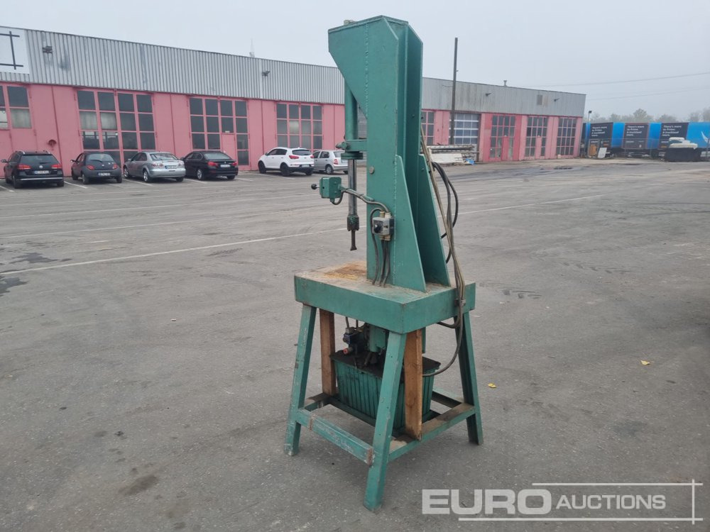 Hydraulic Press - Equipo de construcción: foto 2 Hydraulic Press - Equipo de construcción: foto 2