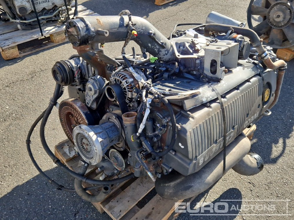 Iveco 6 Cylinder Turbo Diesel Engine - Motor: foto 3 Iveco 6 Cylinder Turbo Diesel Engine - Motor: foto 3