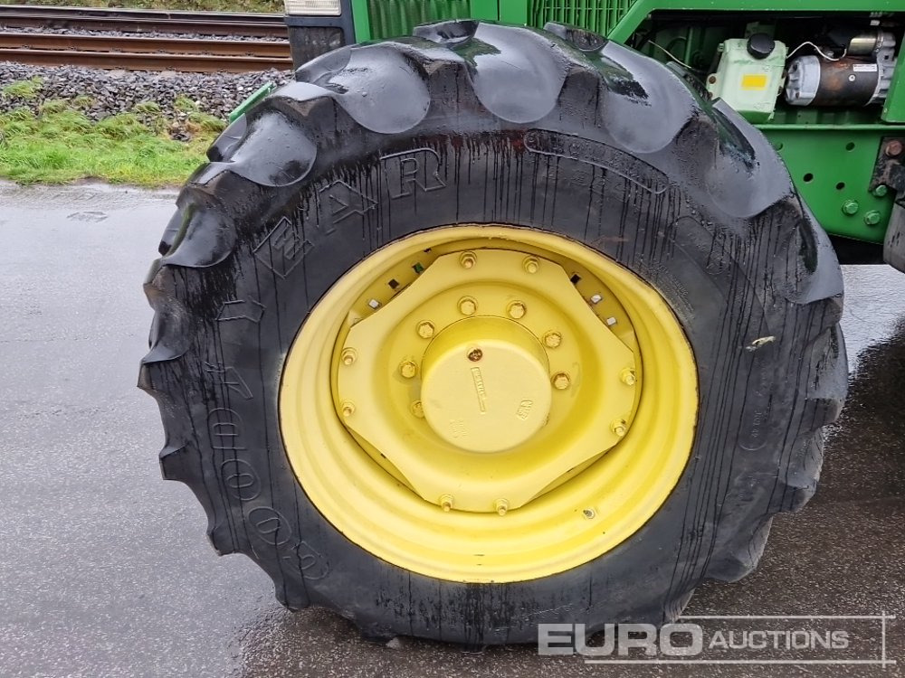 Tractor John Deere 7800: foto 9